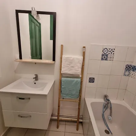 Apartment L Essentiel Pour 6 Personnes Sireuil (Dordogne)